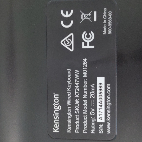 Kensington Wired Keyboard with Lightning Connector iPad - Picture 3 of 8